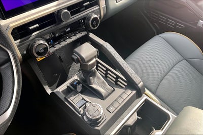 2025 Toyota Tacoma Hybrid Trailhunter
