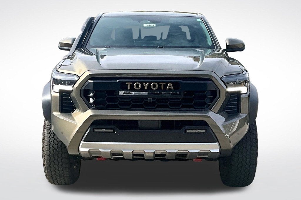 2025 Toyota Tacoma Hybrid Trailhunter