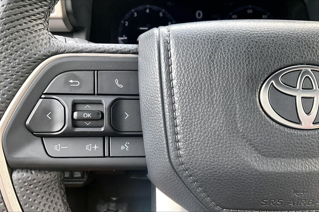2025 Toyota Tacoma Hybrid Trailhunter