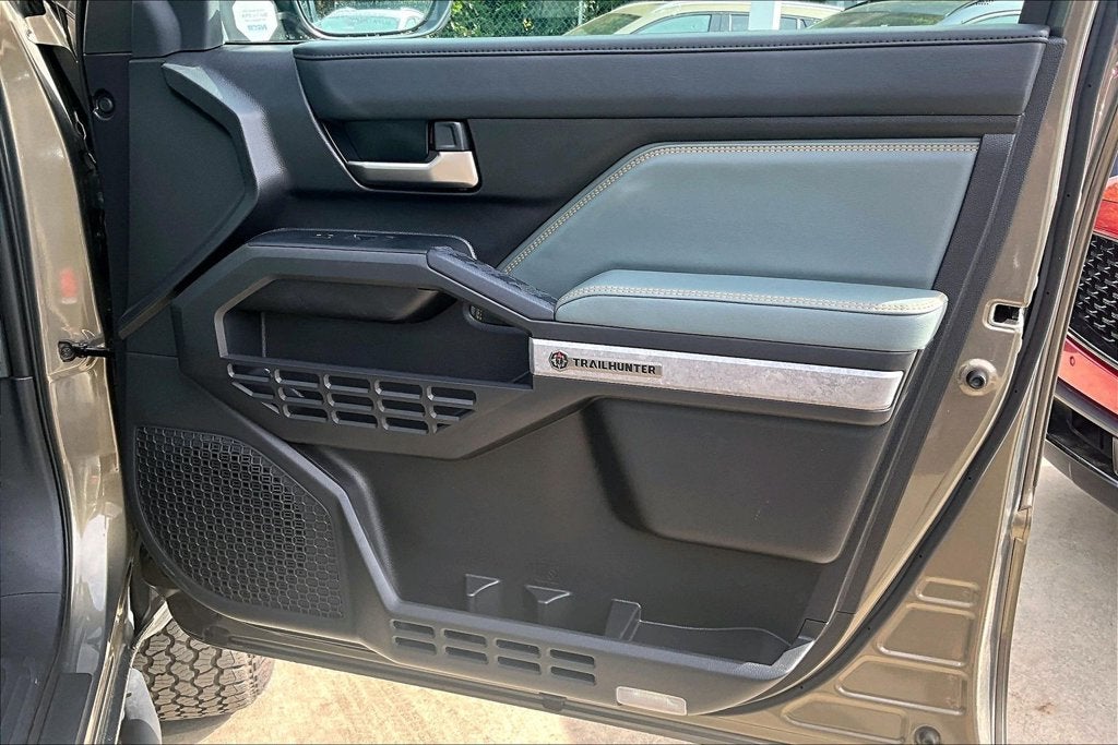 2025 Toyota Tacoma Hybrid Trailhunter