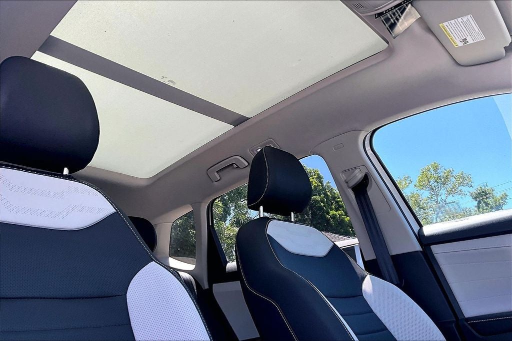 2026 Volkswagen Taos 1.5T SEL