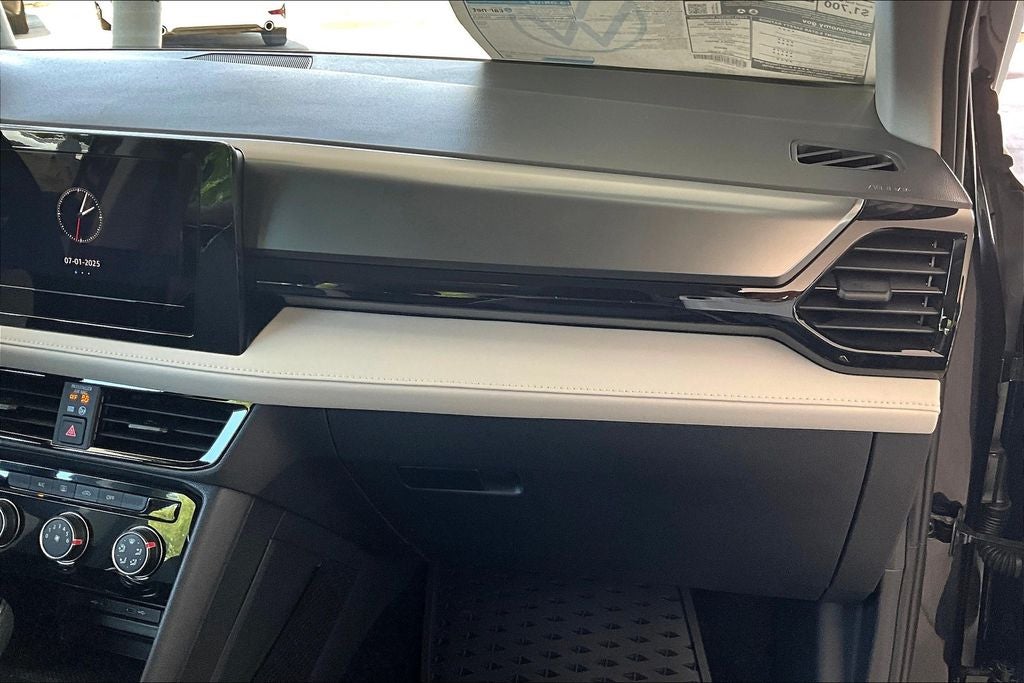 2025 Volkswagen Taos 1.5T S