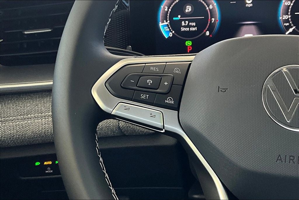 2025 Volkswagen Tiguan 2.0T S