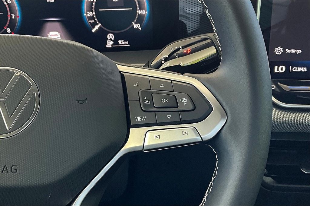 2025 Volkswagen Tiguan 2.0T S