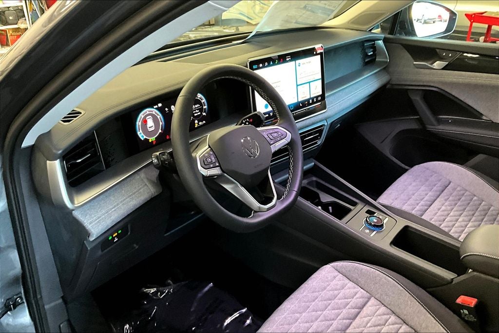 2025 Volkswagen Tiguan 2.0T S