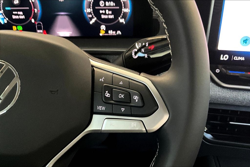 2025 Volkswagen Tiguan 2.0T S