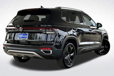 2025 Volkswagen Taos 1.5T SE