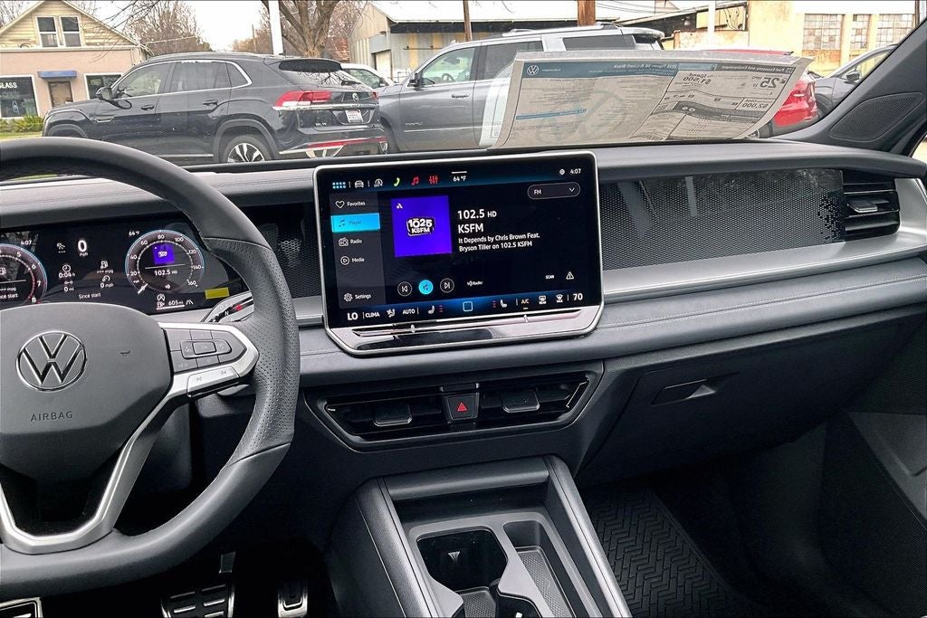 2026 Volkswagen Tiguan 2.0T SE R-Line Black