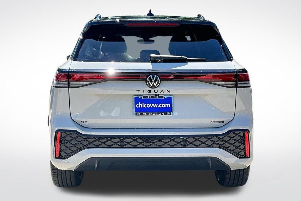2026 Volkswagen Tiguan 2.0T SE R-Line Black