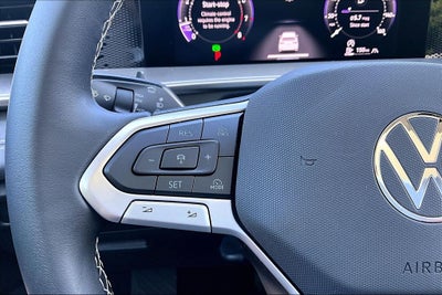 2026 Volkswagen Tiguan 2.0T SE