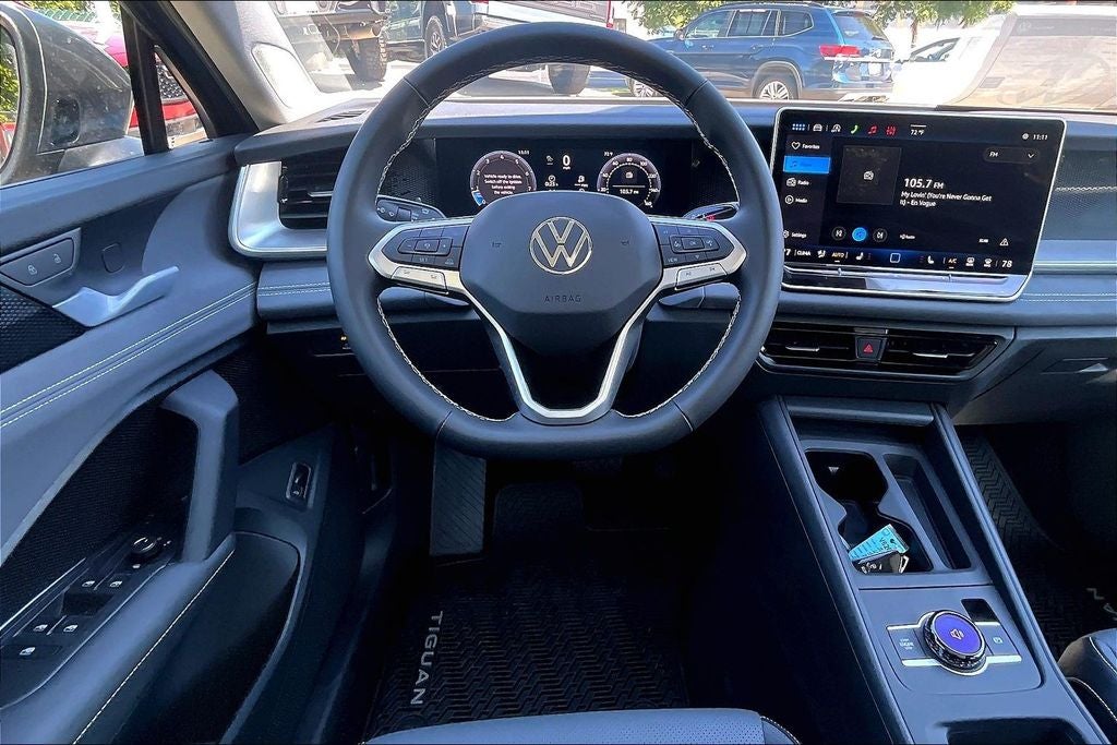 2026 Volkswagen Tiguan 2.0T SE