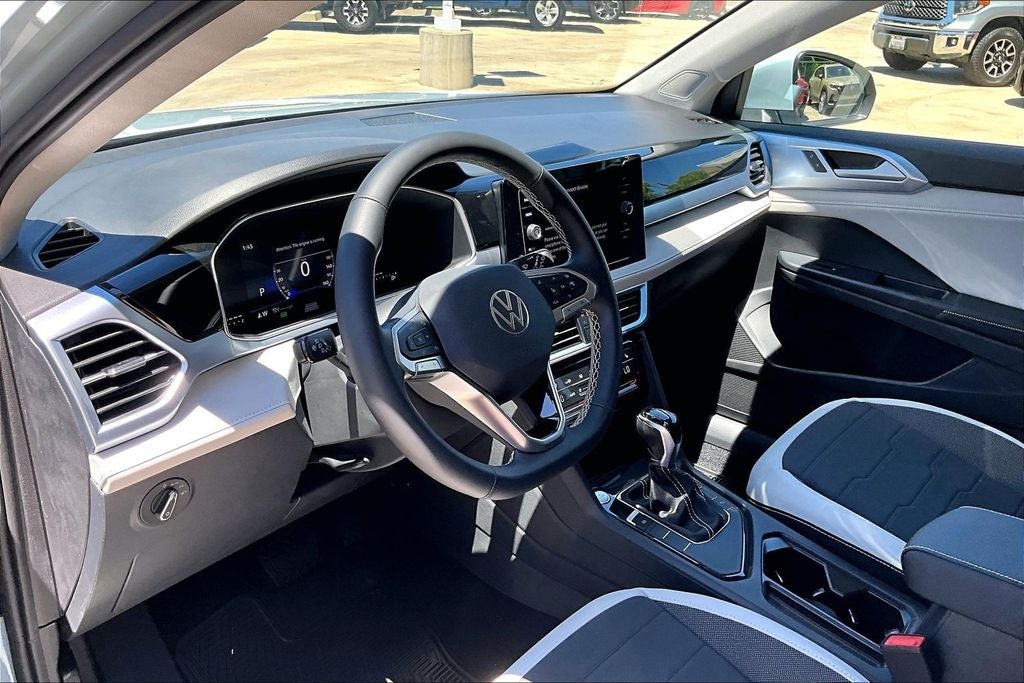 2026 Volkswagen Taos 1.5T SE