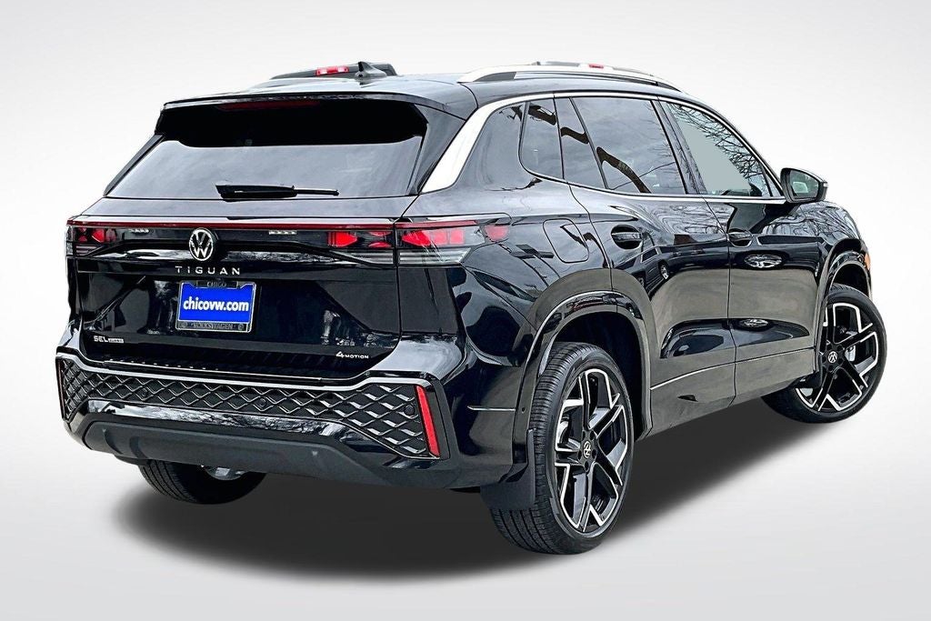 2026 Volkswagen Tiguan 2.0T SEL R-Line