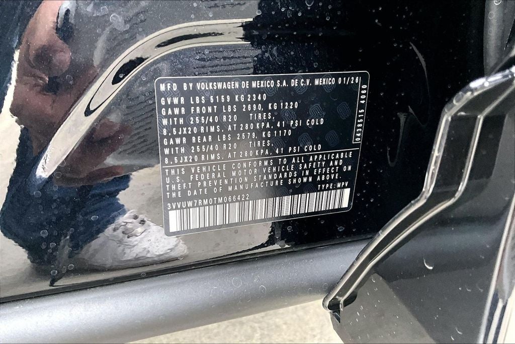 2026 Volkswagen Tiguan 2.0T SEL R-Line