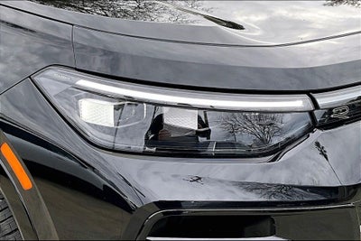 2026 Volkswagen Tiguan 2.0T SEL R-Line