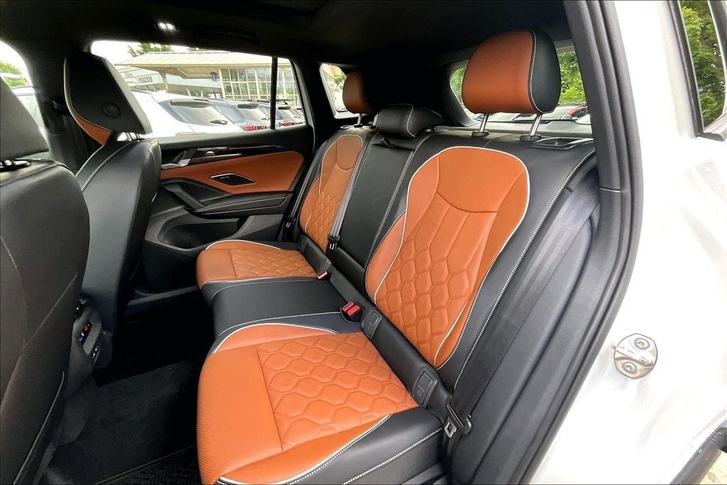 2026 Volkswagen Tiguan 2.0T SEL R-Line