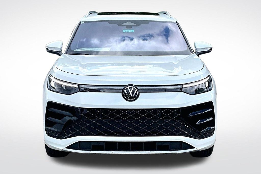 2026 Volkswagen Tiguan 2.0T SEL R-Line