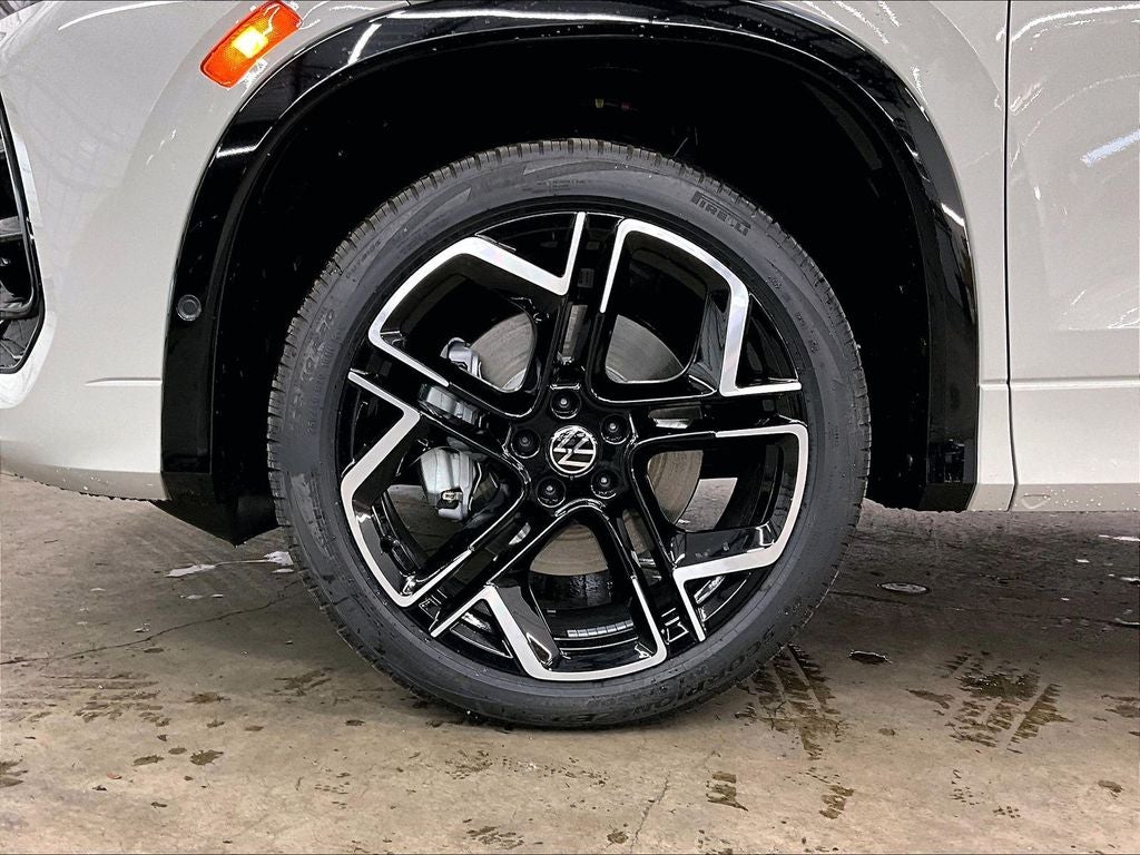 2026 Volkswagen Tiguan 2.0T SEL R-Line Turbo