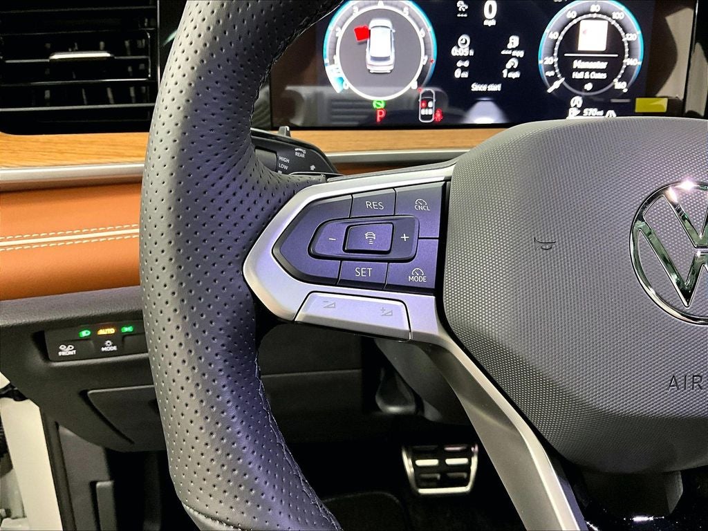 2026 Volkswagen Tiguan 2.0T SEL R-Line Turbo