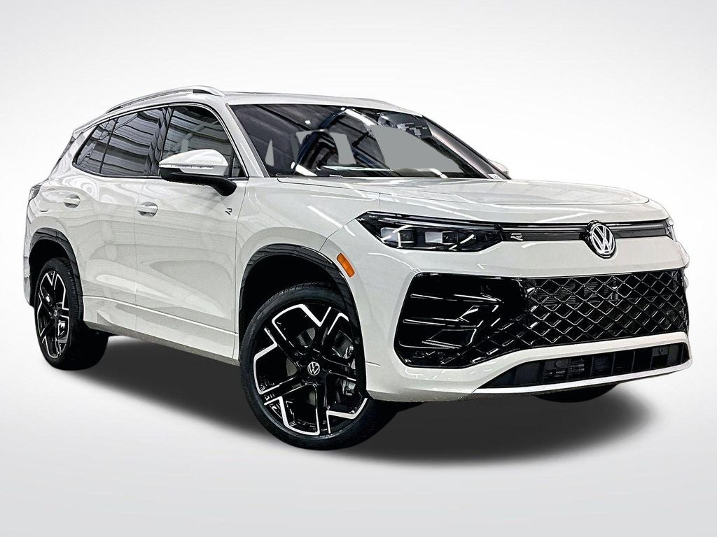 2026 Volkswagen Tiguan 2.0T SEL R-Line Turbo