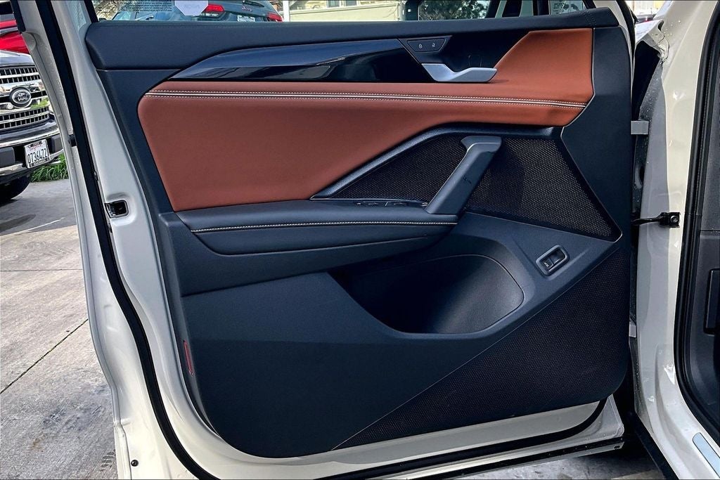 2026 Volkswagen Tiguan 2.0T SEL R-Line