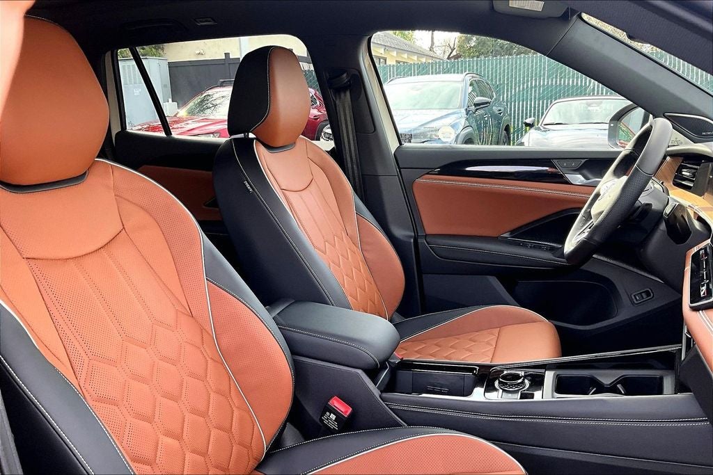 2026 Volkswagen Tiguan 2.0T SEL R-Line