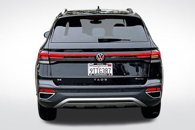 2025 Volkswagen Taos 1.5T SE