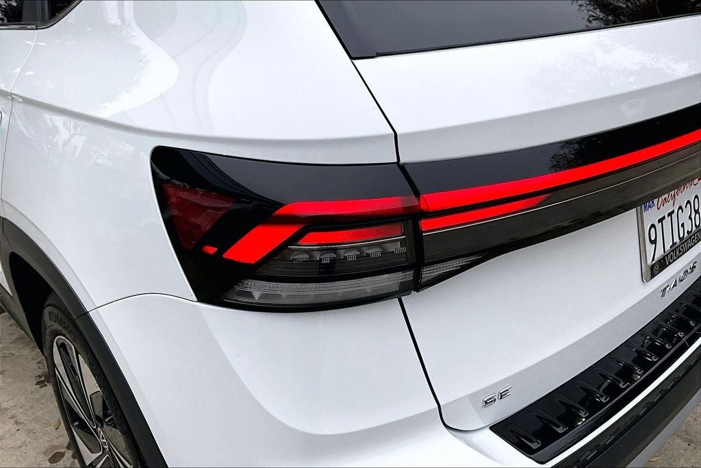 2025 Volkswagen Taos 1.5T SE