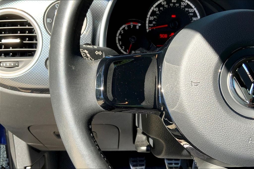 2013 Volkswagen Beetle 2.0 TSi