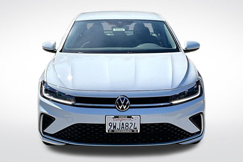 3VW5W7BU4TM008856