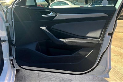 2026 Volkswagen Jetta 1.5T SE