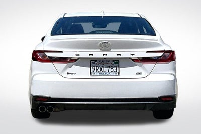 2025 Toyota Camry SE