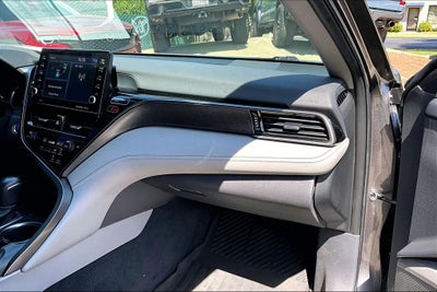 2023 Toyota Camry Hybrid XSE