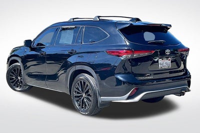 2023 Toyota Highlander XSE