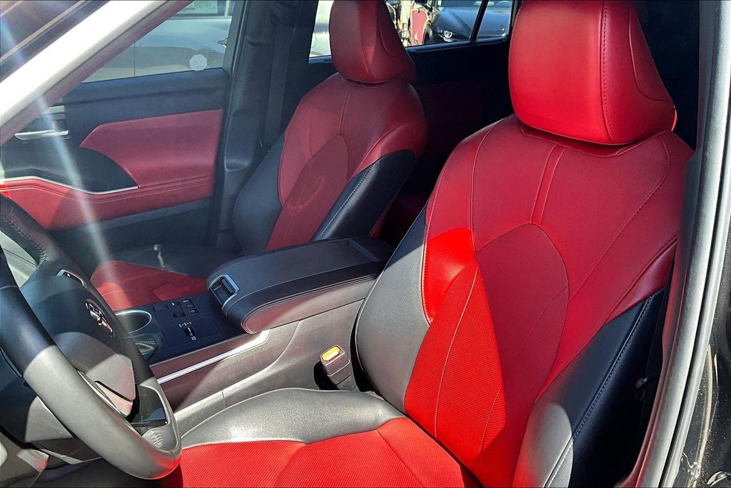 2023 Toyota Highlander XSE