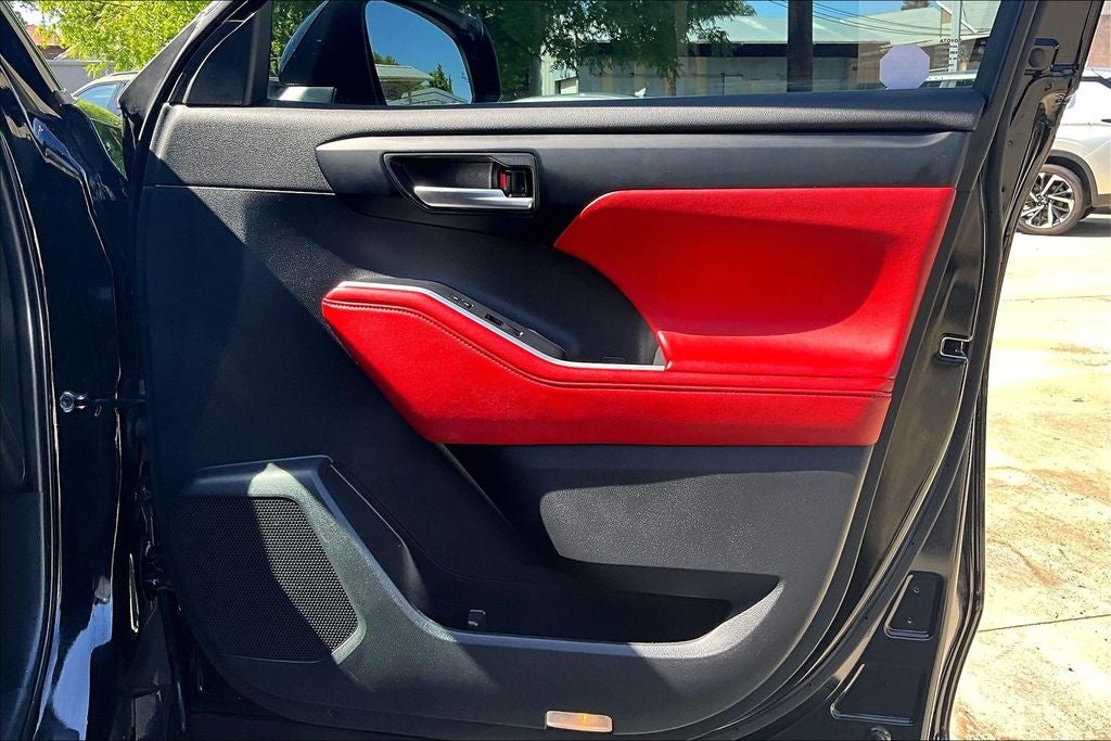 2023 Toyota Highlander XSE