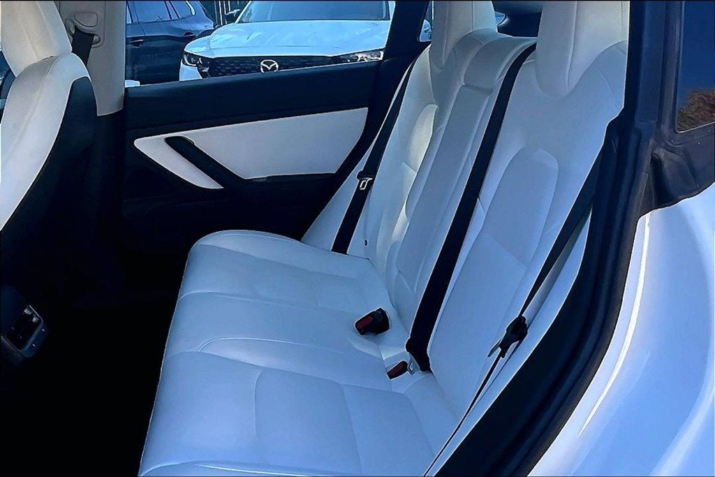 2018 Tesla Model 3 Base