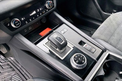 2024 Mitsubishi Outlander PHEV SE