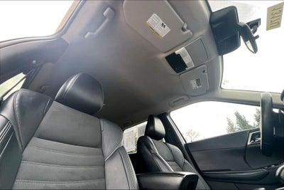 2024 Mitsubishi Outlander PHEV SE