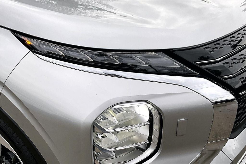 2024 Mitsubishi Outlander PHEV SE