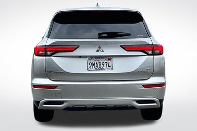 2024 Mitsubishi Outlander PHEV SE