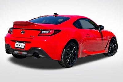 2025 Toyota GR86 Premium