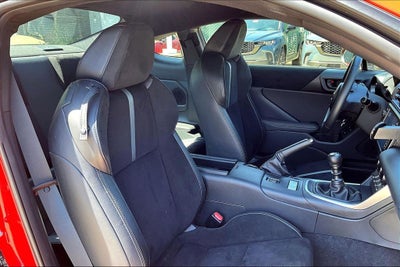 2025 Toyota GR86 Premium