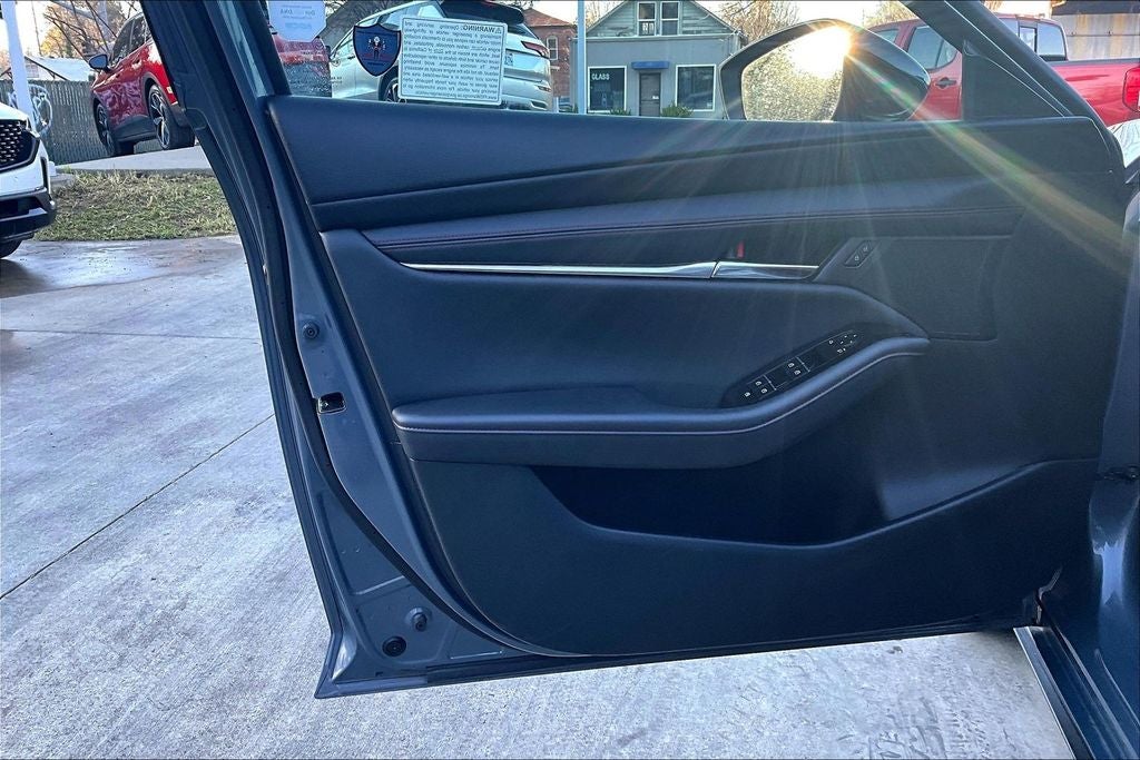 2025 Mazda Mazda3 2.5 S Carbon Edition