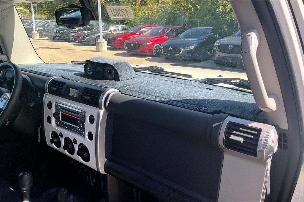 2011 Toyota FJ Cruiser Base