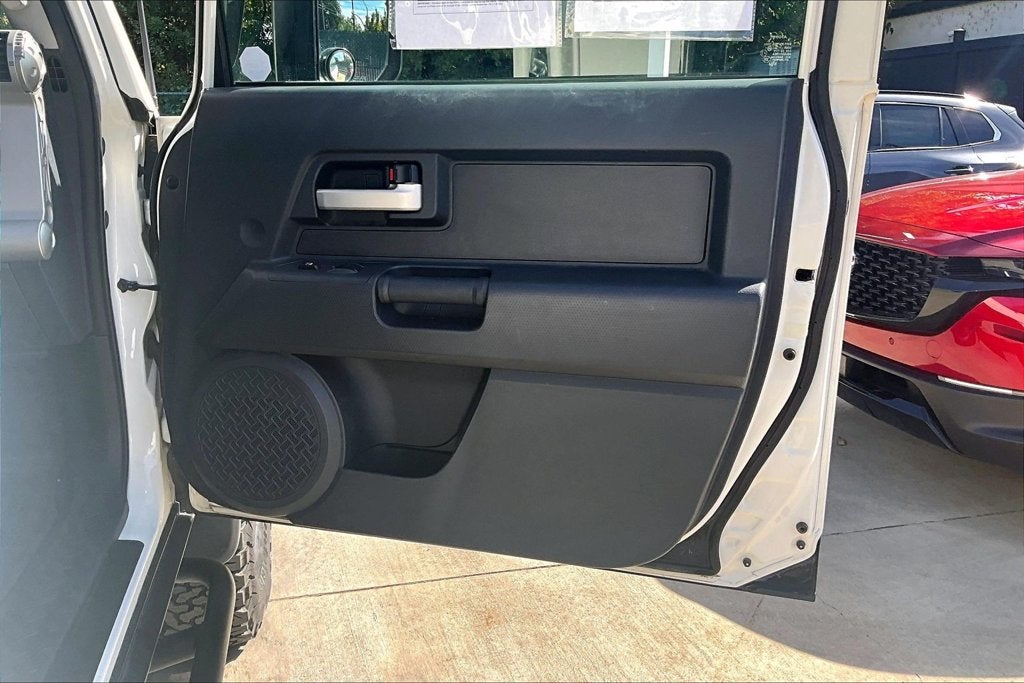 2011 Toyota FJ Cruiser Base