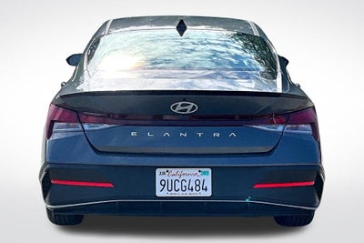 2025 Hyundai Elantra SEL Sport