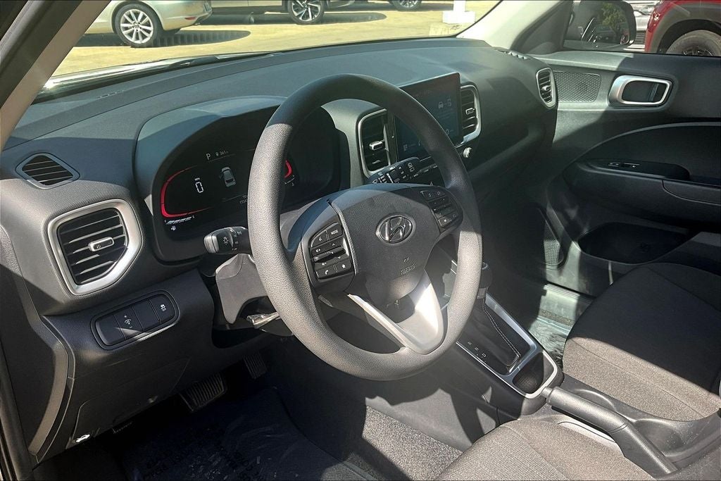 2024 Hyundai Venue SE