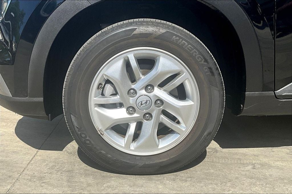 2024 Hyundai Venue SE