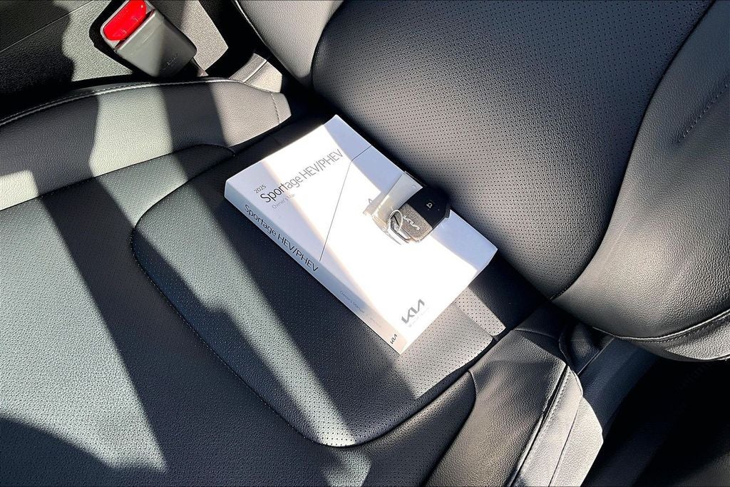 2025 Kia Sportage Hybrid EX